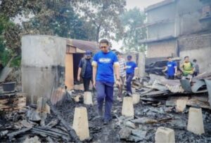 Wakil Bupati Rokan Hilir Jhony Charles Turun Langsung Tinjau Kebakaran di Bagansiapiapi